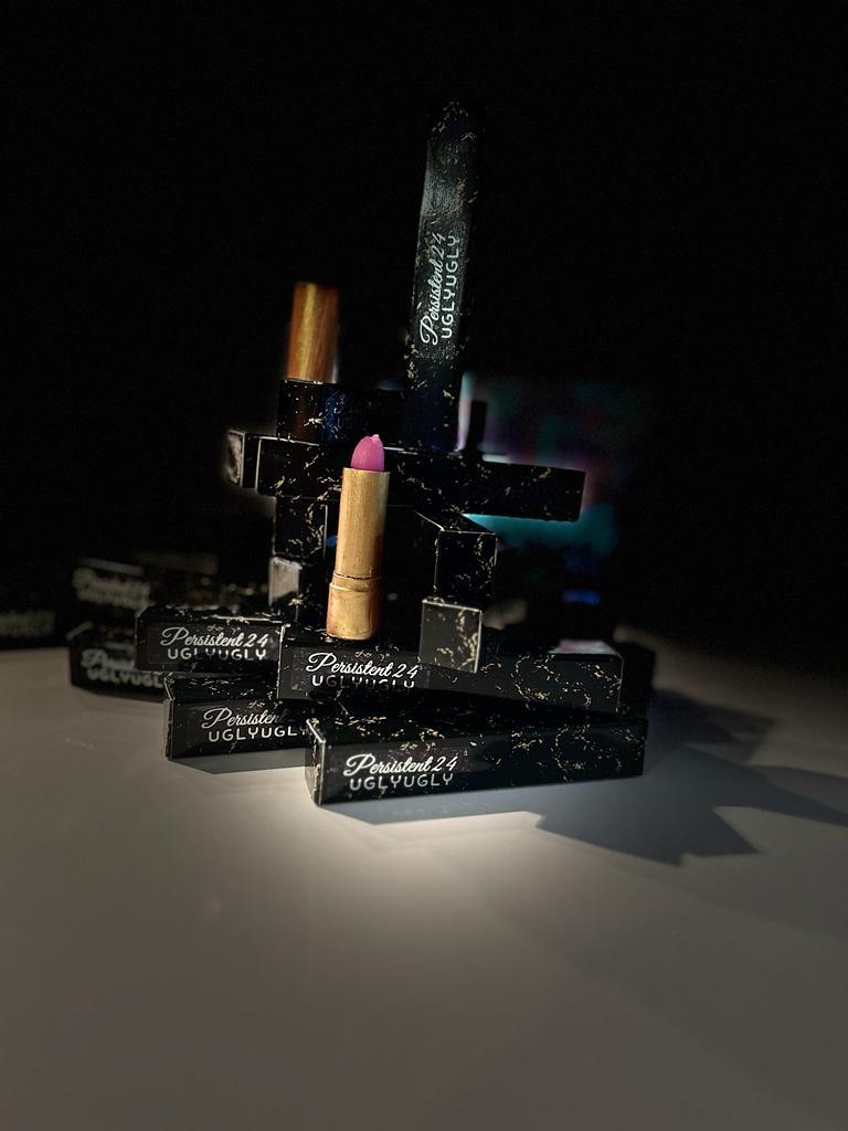 Persistent24 Intense Pink Lipstick