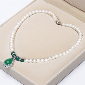 Natural freshwater pearl necklace