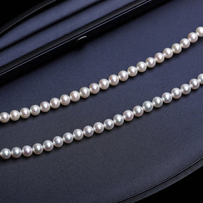 Pearl necklace