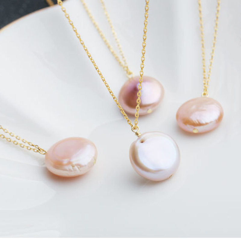 Baroque pearl necklace