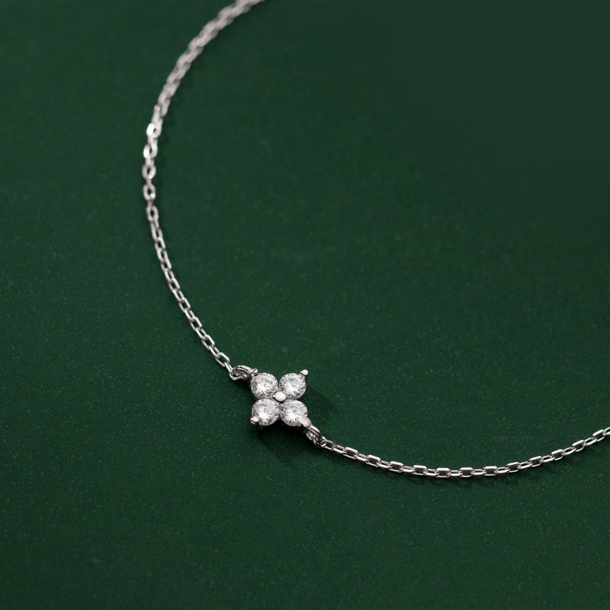 Four-Leaf Flower Elegant Bracelet For Women