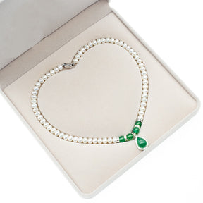 Natural freshwater pearl necklace