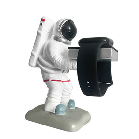 Watch Stand Creative Astronaut Watch Charger Bracket Charging Base Unique Astronaut Watch Storage Rack Jewelry Tray Resin Craft