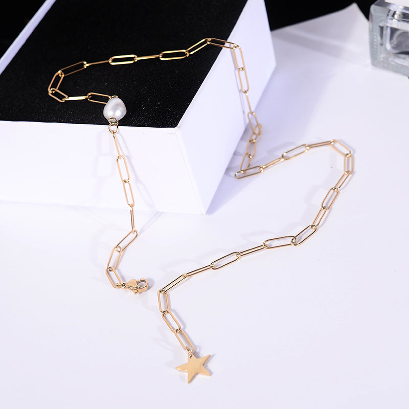 Pentagram pearl necklace