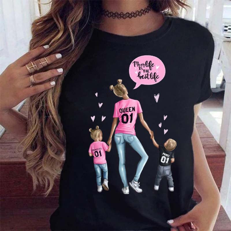 Cute Mom Girl Short Sleeve T-Shirt Ladies