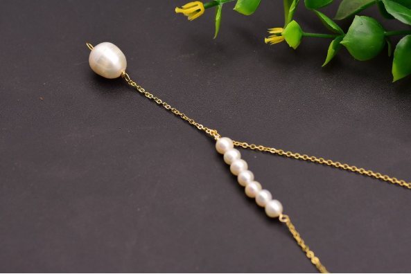 Natural Freshwater Pearl Necklace