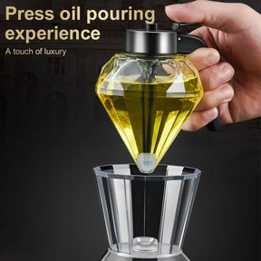 200ml Honey Dispenser Diamond Shaped Glass Oil Dispenser Multifunctional Oil Bottle Vinegar and Sauce Dispensers Kitchen Tool