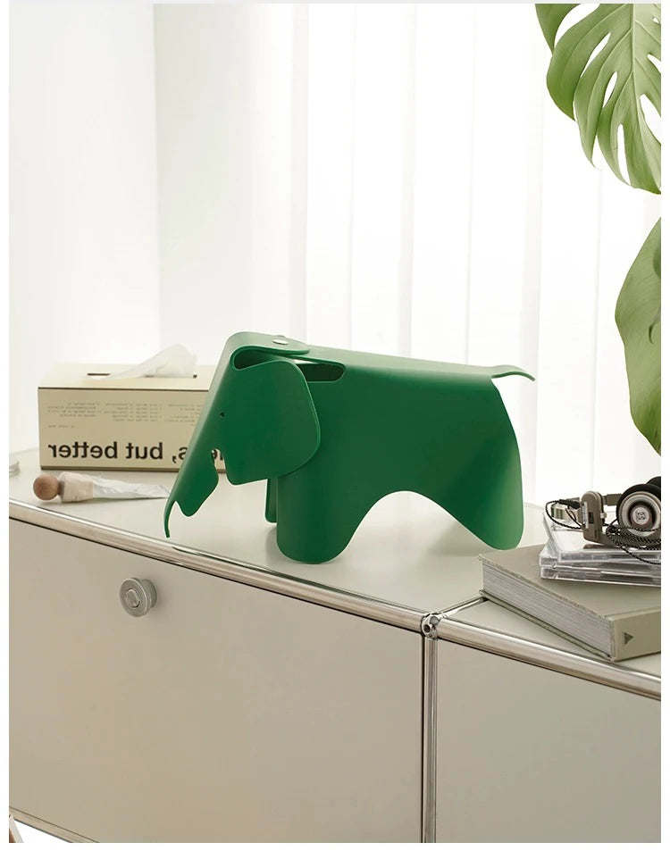 Small  Elephant Home Decoration Model Plastic PP INS Polular Toy