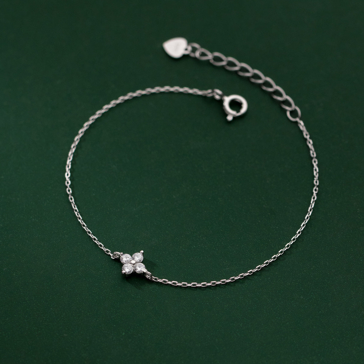 Four-Leaf Flower Elegant Bracelet For Women