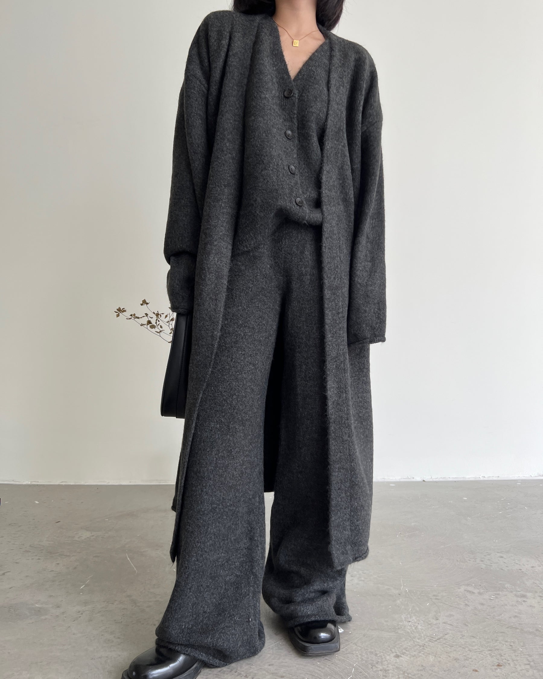 Procrastination Lazy Knitted Sweater Coat Vest Pants Three-piece Set